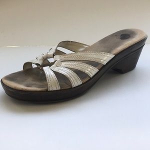 Bass white sandals with heel - 8 - leather upper